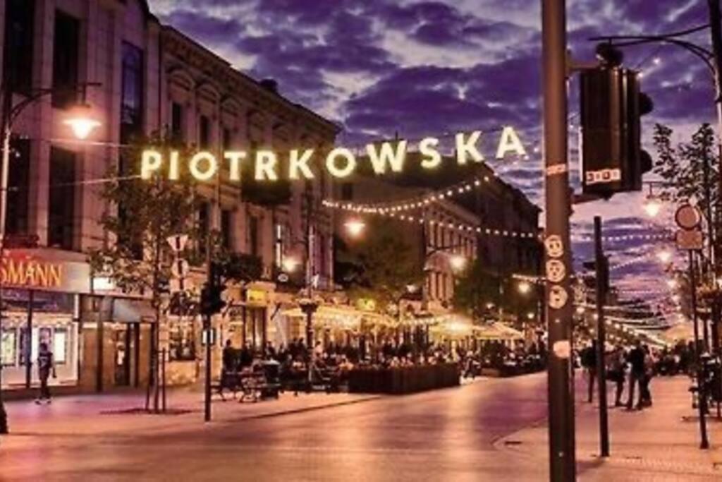 P-122 Piotrkowska Apartment. วูดช์ ภายนอก รูปภาพ